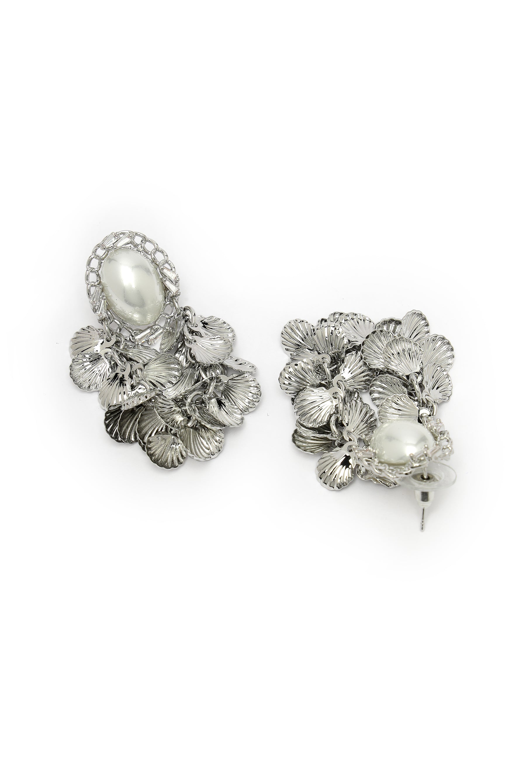 Boucles d'oreilles en perles argentées