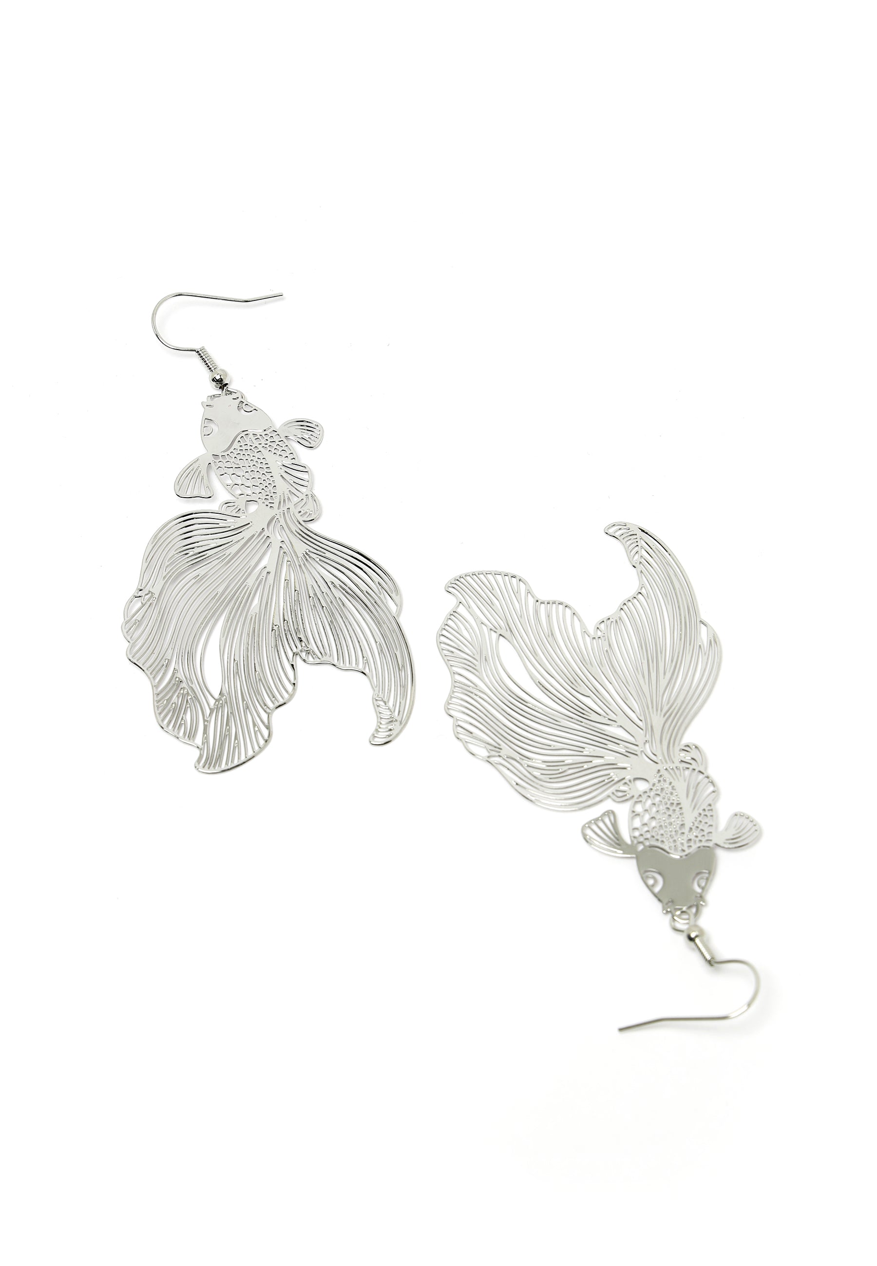 Boucles d'oreilles en forme de poisson creux