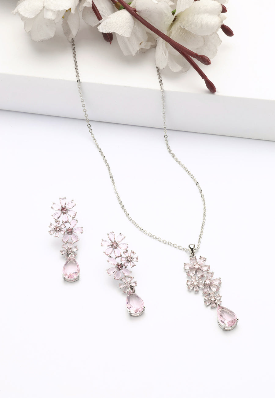 Bloeiende Bloemige Dangle Oorbellen en Ketting Set